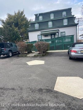 Historic Victorian Multi-Unit Rental