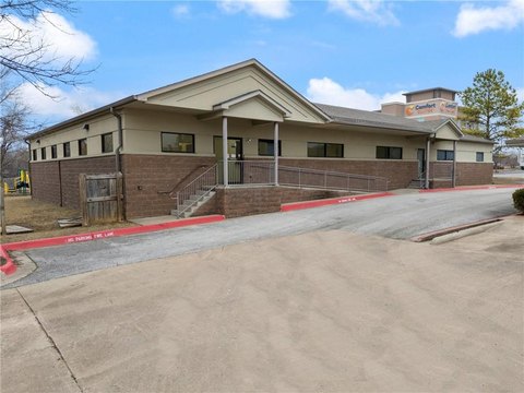 Bentonville Commercial Space For Sale