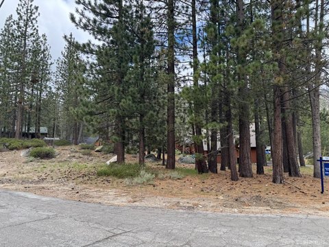 LAND - South Lake Tahoe, CA