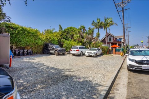 LAND - Venice, CA