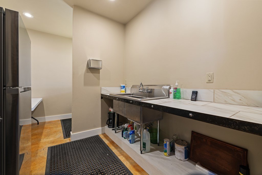 Picture 43