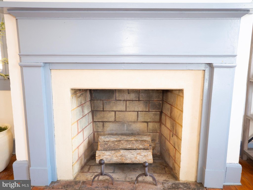 Picture 10
