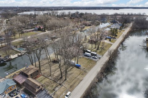 Waterfront Lot on Chain O'Lakes