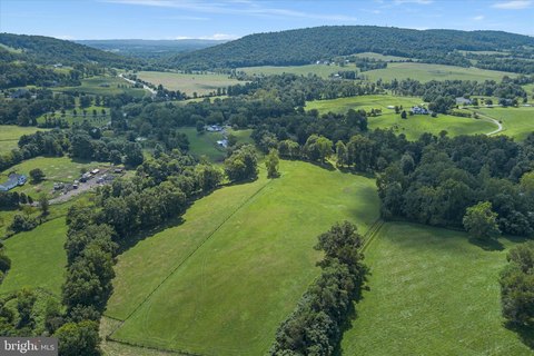 Land, HILLSBORO, VA