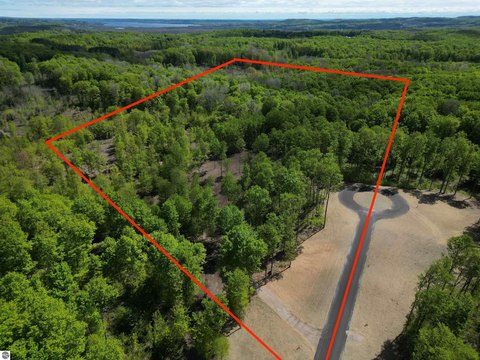 Land Parcel in Brightland Woods