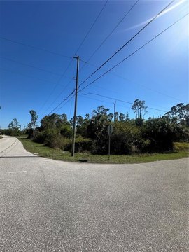 Corner Lot in Booming Area