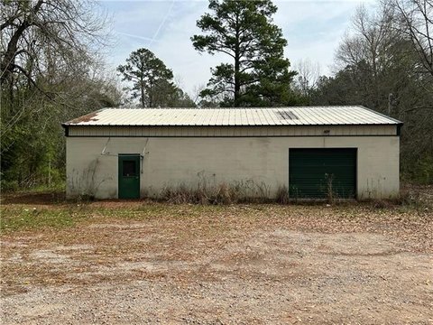 Warehouse with Live-In Quarters