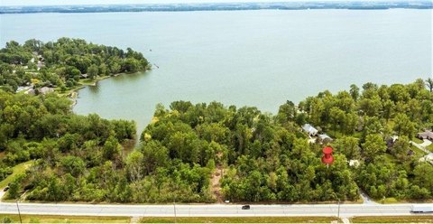 Wooded Lots with Lake View