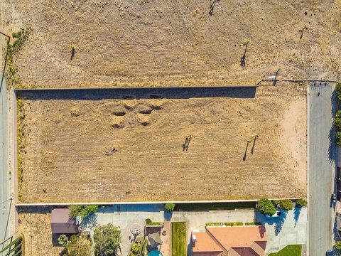 Lancaster Land in Desert Rose