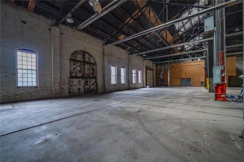 Brainerd Industrial Property with Office