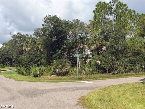 Land, Port Charlotte, FL
