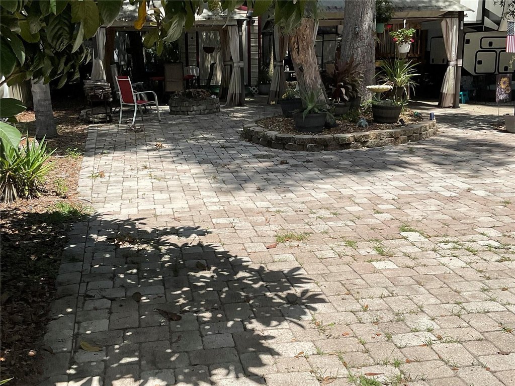 Picture 10