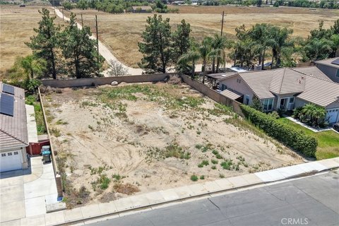 LAND - Winchester, CA