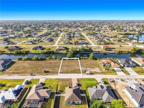 Land, Cape Coral, FL