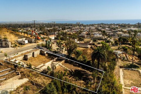 Land, Pacific Palisades, CA