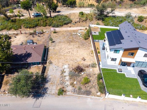 Land, Altadena, CA