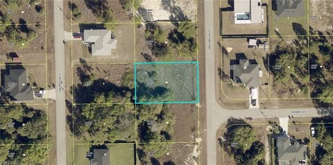 LAND - LEHIGH ACRES, FL