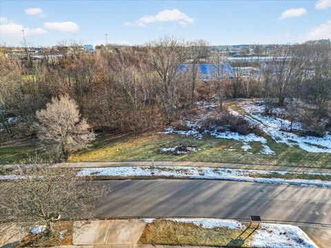 Holland, MI Multi-Family Zoned Land