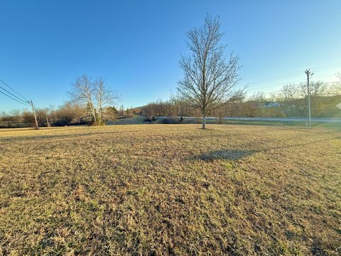 Land, Stanford, KY