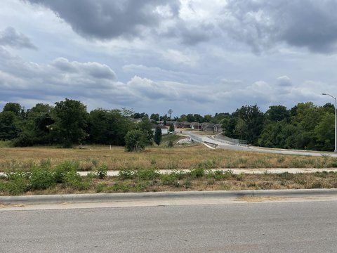 LAND - Springfield, MO