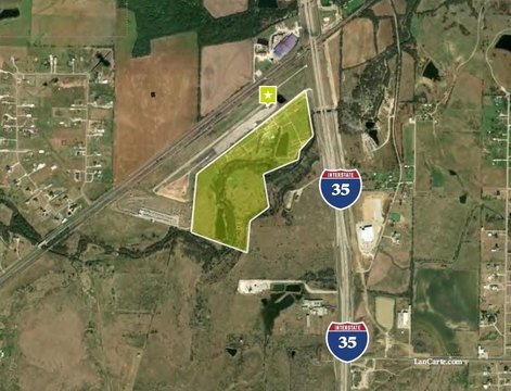 68 Acres on IH-35E