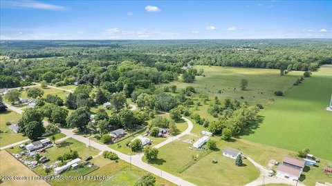 LAND - Elm Hall, MI