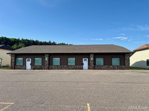 Renovated Commercial Property in Ishpeming