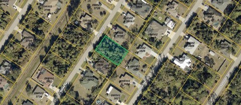 LAND - NORTH PORT, FL