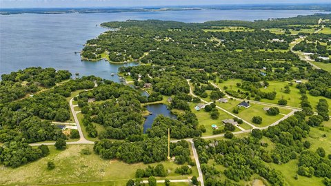 Homesite in Gated Lake Community