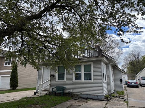 Green Bay Triplex Investment Opportunity