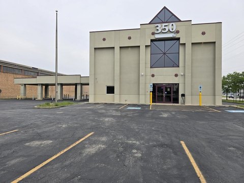 Addison Medical/Professional Office Space