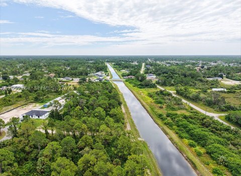 LAND - Lehigh Acres, FL