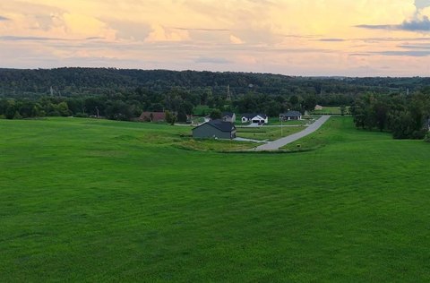 Land in Kestrel Heights