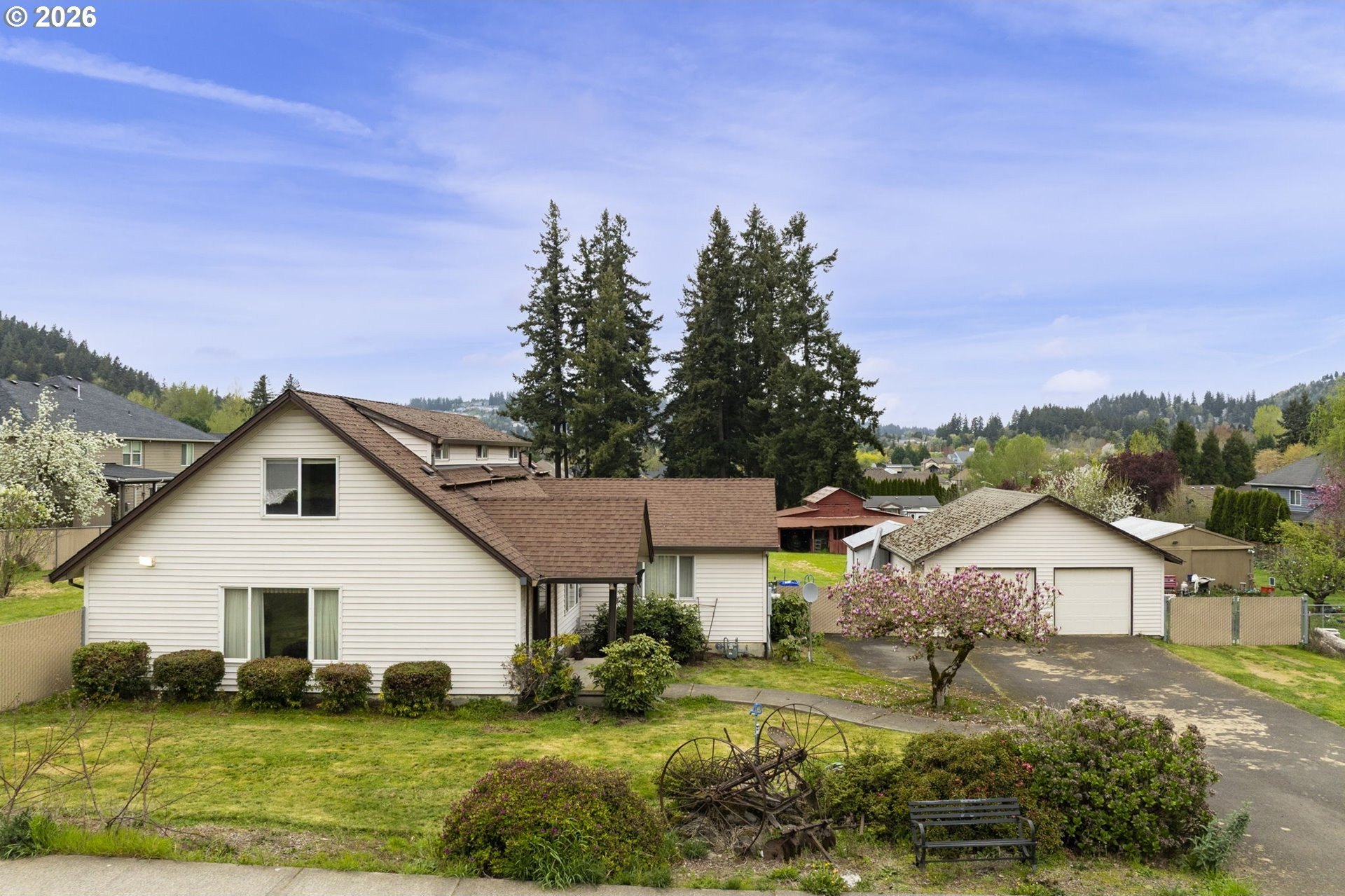 Expansive Land in Clackamas, Oregon
