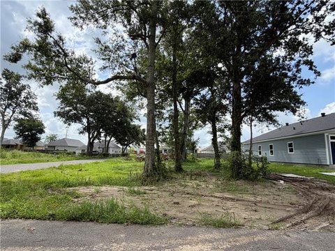 LAND - Belle Chasse, LA