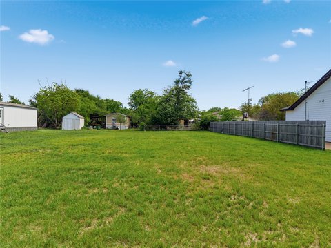 Vacant Land in Growing Area