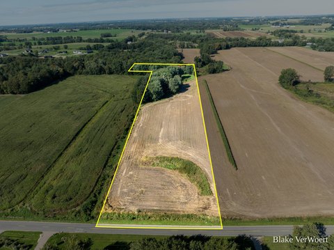 Land, Byron Center, MI