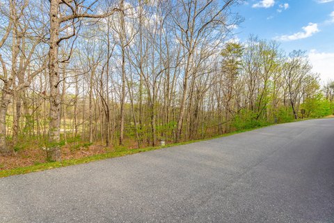 Land in Gated Golf Community