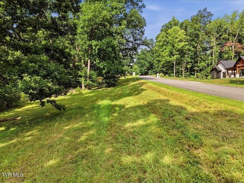 LAND - Russellville, TN