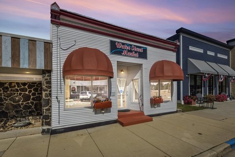 Move-In Ready Street-Level Retail Space