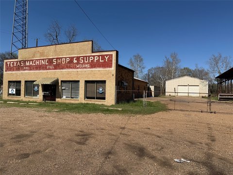 Industrial Flex & Storage Property