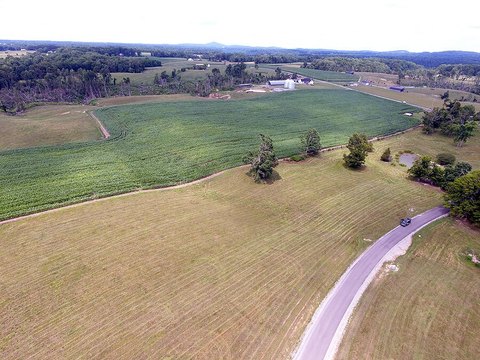 LAND - Russell Springs, KY