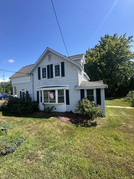 Hebron Commercial Building For Lease