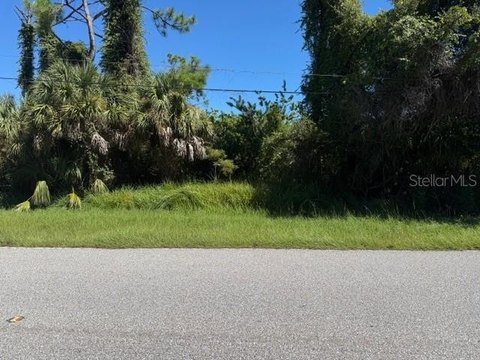 Oversized Corner Lot Ready