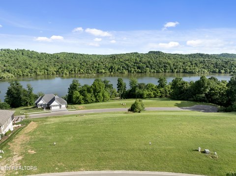 Double Lot Overlooking TN River
