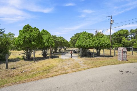 Land, Midlothian, TX
