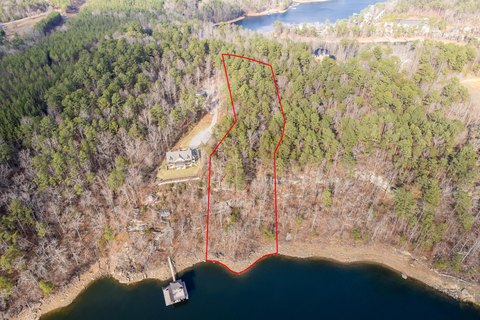 Waterfront Residential Lot with Year-Round Water