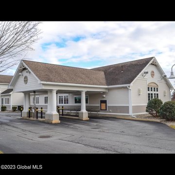 Queensbury Commercial Space For Lease