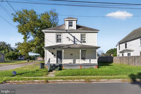 Duplex With Updated Systems
