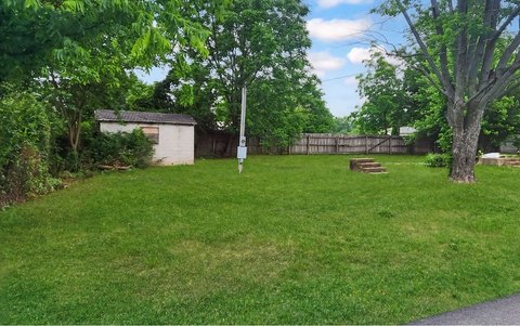 LAND - Lincoln, AR